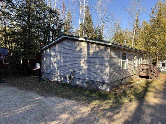 5031 FLAT ROCK HEIGHTS LANE, Cecil, WI 54111