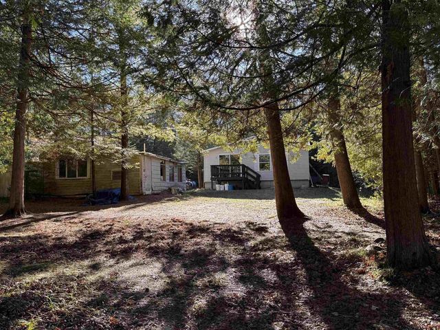 5031 FLAT ROCK HEIGHTS LANE, Cecil, WI 54111