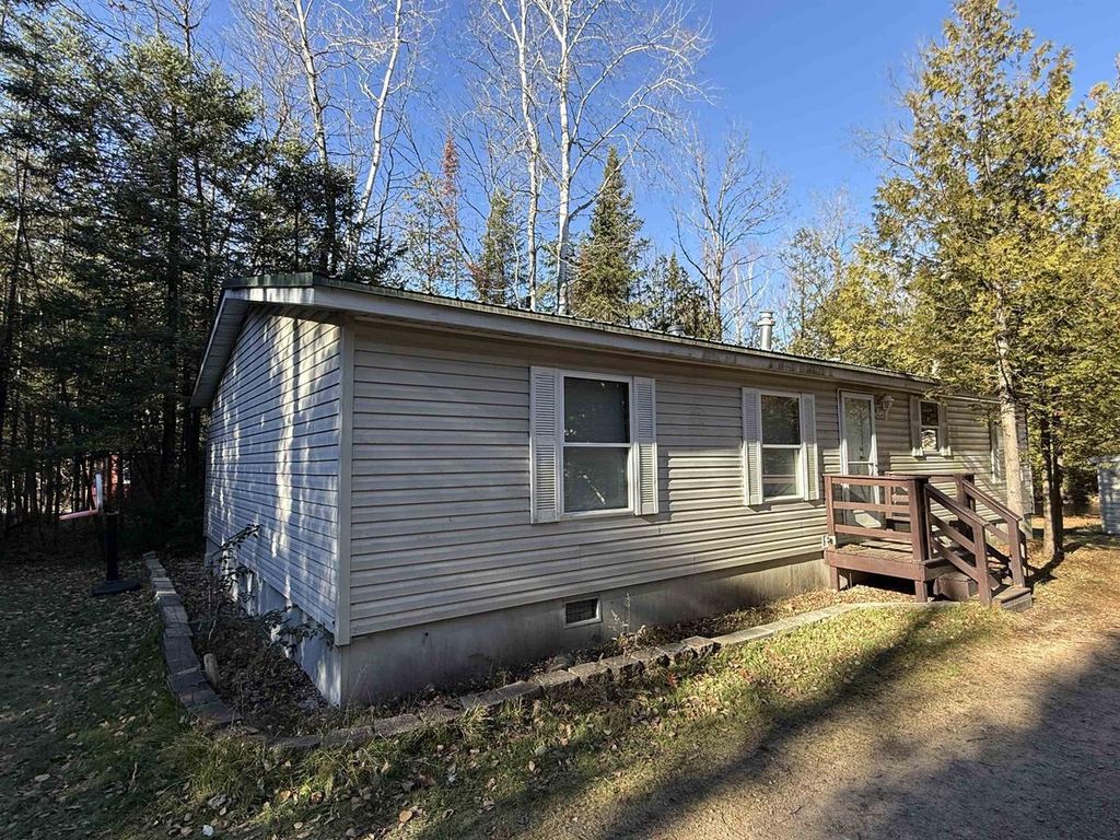 5031 FLAT ROCK HEIGHTS LANE, Cecil, WI 54111