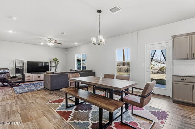 7529 RED CEDAR Drive, El Paso, TX 79911