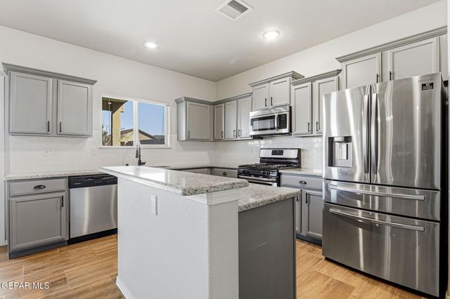 7529 RED CEDAR Drive, El Paso, TX 79911