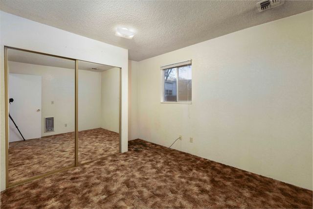 22 SW Elm Street, Grants Pass, OR 97526