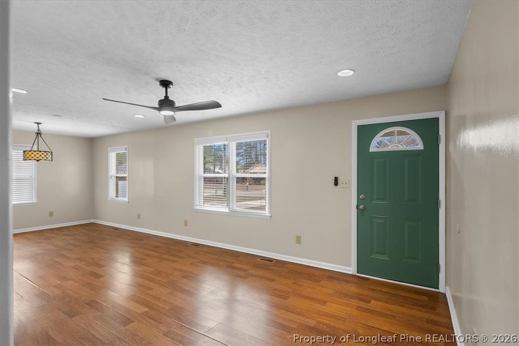 812 N Jackson Street, Raeford, NC 28376 — photo 9
