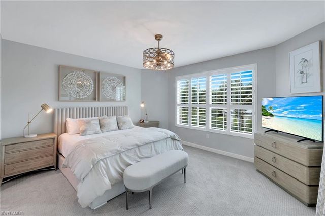 325 Dunes BLVD 204, Naples, FL 34110