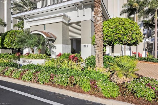 325 Dunes BLVD 204, Naples, FL 34110