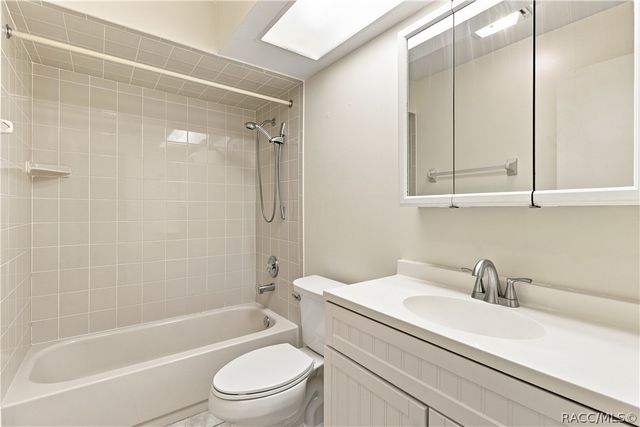 83 Golfview Drive, Homosassa, FL 34446