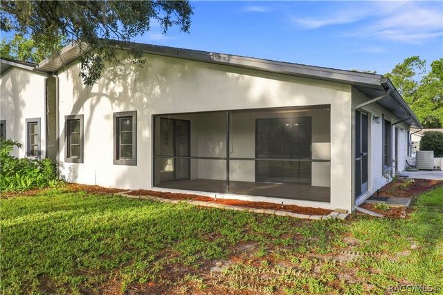83 Golfview Drive, Homosassa, FL 34446
