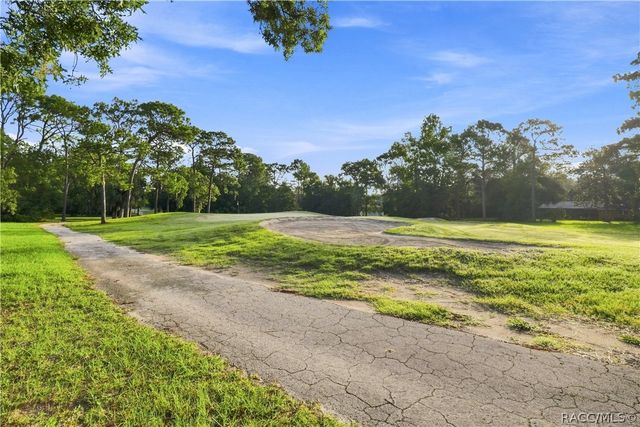 83 Golfview Drive, Homosassa, FL 34446
