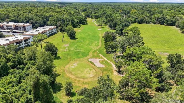 83 Golfview Drive, Homosassa, FL 34446