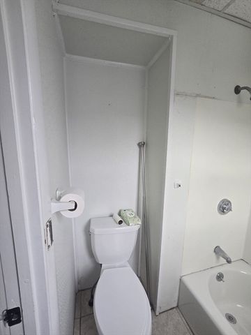 111 Brookline Street 2, Lynn, MA 01902