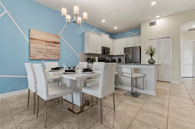 581 OCEAN COURSE AVENUE 581, Davenport, FL 33896