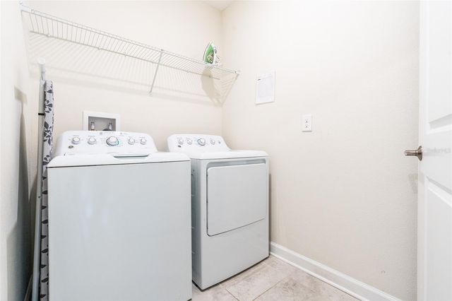 581 OCEAN COURSE AVENUE 581, Davenport, FL 33896