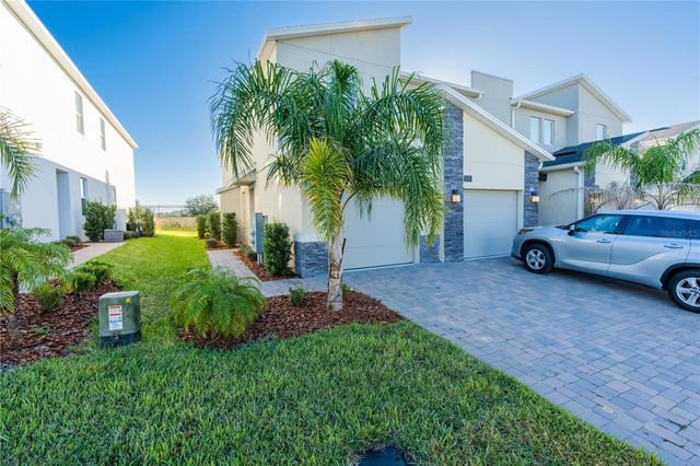 581 OCEAN COURSE AVENUE 581, Davenport, FL 33896