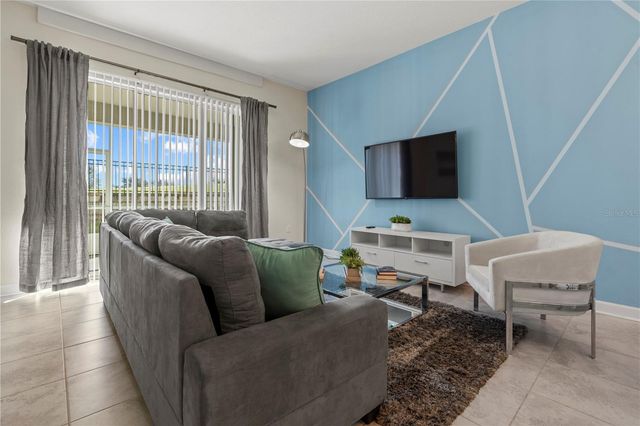 581 OCEAN COURSE AVENUE 581, Davenport, FL 33896