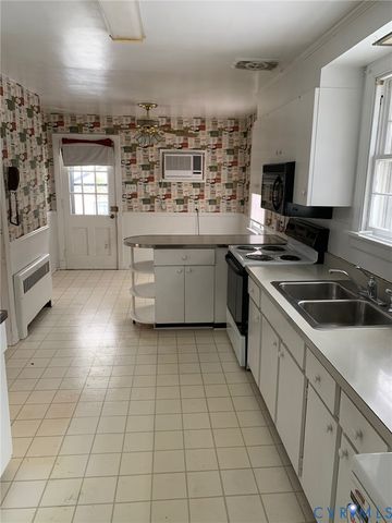 7444 Tanglewood Rd, Richmond, VA 23225