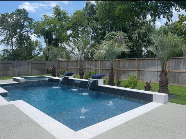 1919 Golden Leaf Drive, Missouri City, TX 77459