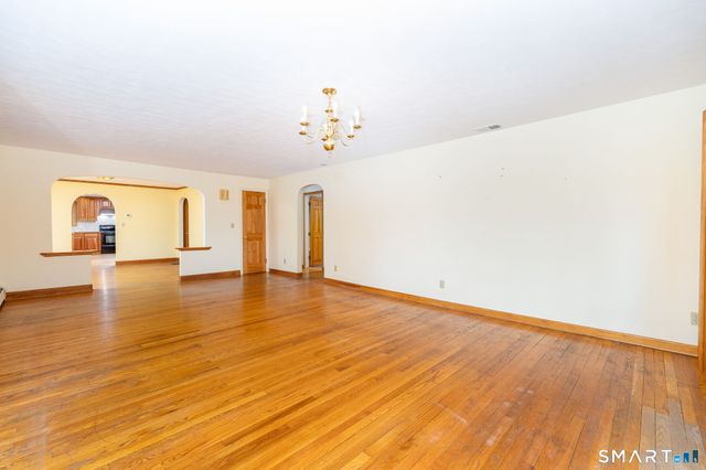 486 North Street, Plymouth, CT 06786