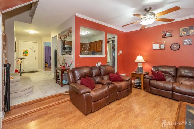 23 Borelle Square, Sayreville, NJ 08859