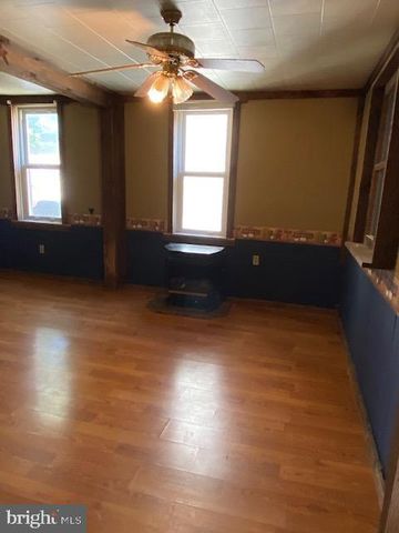 14074 2ND ST, Mt Union, PA 17066