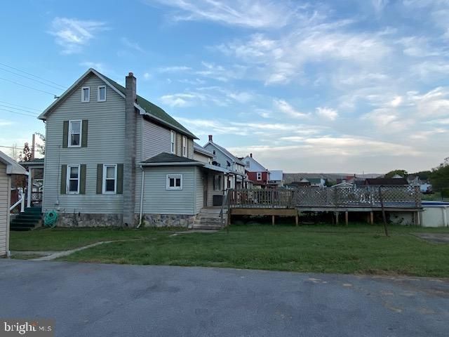 14074 2ND ST, Mt Union, PA 17066