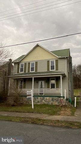 14074 2ND ST, Mt Union, PA 17066