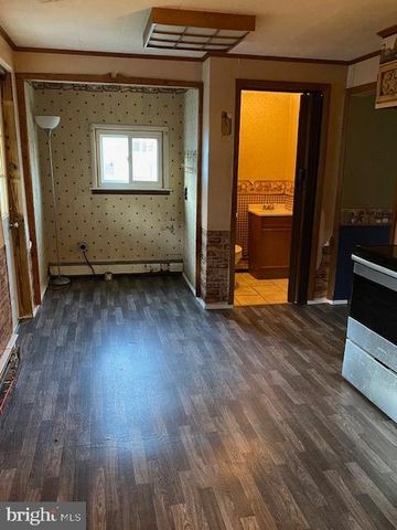 14074 2ND ST, Mt Union, PA 17066