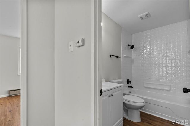 10587 Carroll Wood Way, Unincorporated, MO 63128