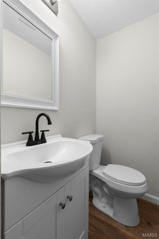 10587 Carroll Wood Way, Unincorporated, MO 63128