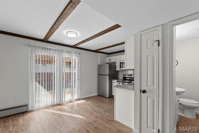 10587 Carroll Wood Way, Unincorporated, MO 63128