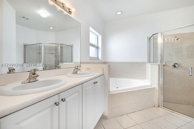 3656 NE 3rd Ct, Homestead, FL 33033