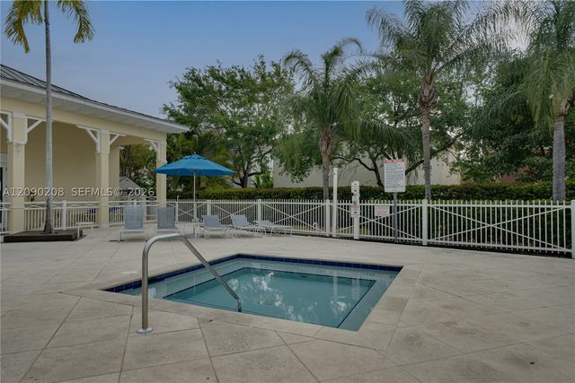 3656 NE 3rd Ct, Homestead, FL 33033