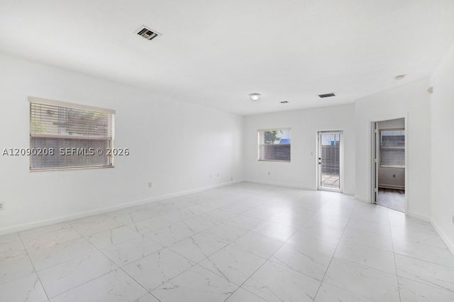 3656 NE 3rd Ct, Homestead, FL 33033