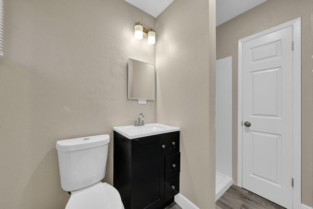806 Moody Avenue, League City, TX 77573
