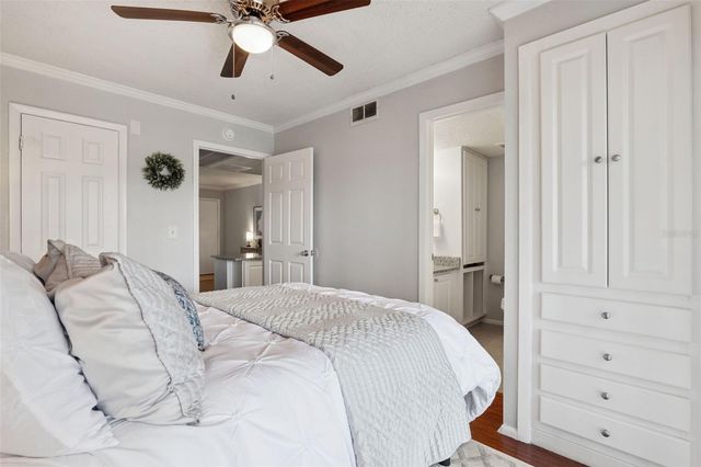 101 OYSTER BAY CIRCLE 210, Altamonte Springs, FL 32701