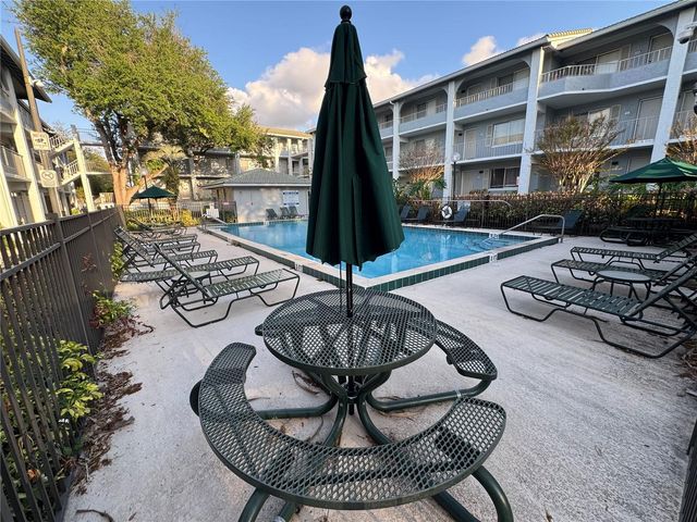 101 OYSTER BAY CIRCLE 210, Altamonte Springs, FL 32701