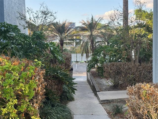 101 OYSTER BAY CIRCLE 210, Altamonte Springs, FL 32701