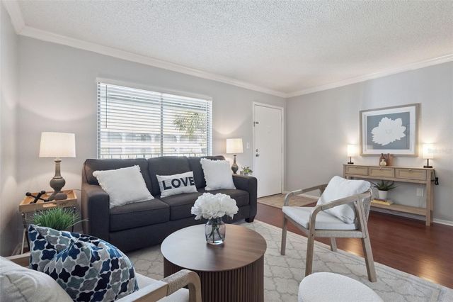 101 OYSTER BAY CIRCLE 210, Altamonte Springs, FL 32701