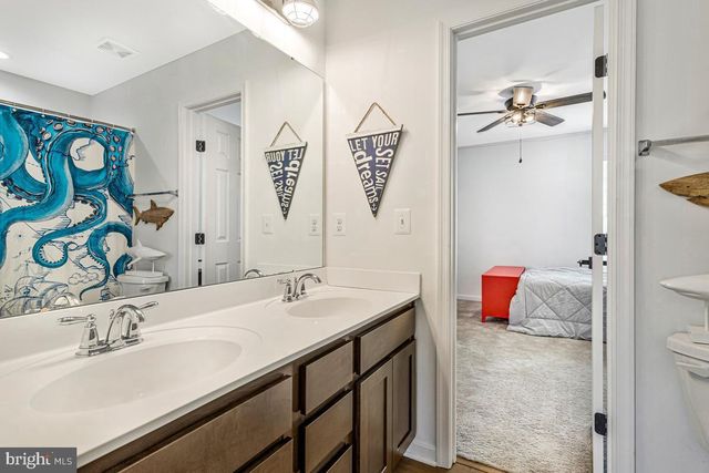 13722 FORBES MEADOW PL, Bryantown, MD 20617