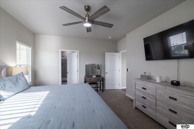 17525 Rose Lane Road, Omaha, NE 68136