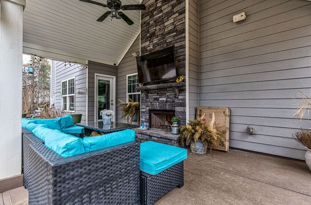 208 Abberly Lane, Ellerslie, GA 31807