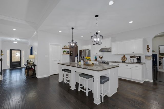 208 Abberly Lane, Ellerslie, GA 31807