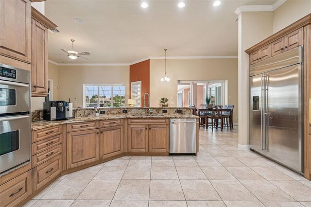 729 MANNS HARBOR DRIVE, Apollo Beach, FL 33572