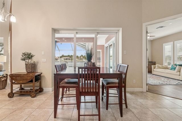 729 MANNS HARBOR DRIVE, Apollo Beach, FL 33572