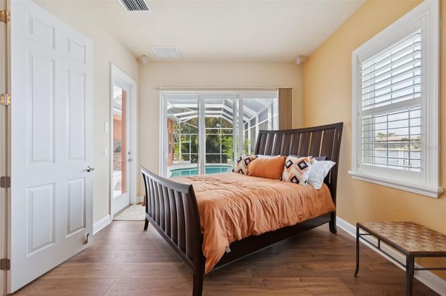 729 MANNS HARBOR DRIVE, Apollo Beach, FL 33572