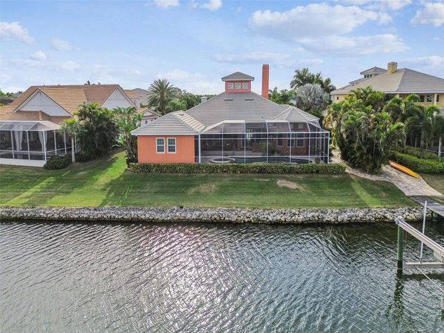 729 MANNS HARBOR DRIVE, Apollo Beach, FL 33572