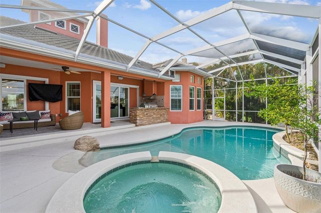 729 MANNS HARBOR DRIVE, Apollo Beach, FL 33572