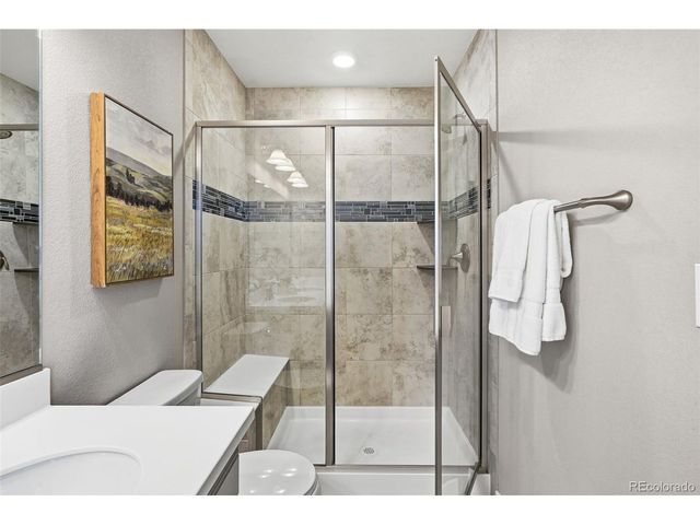 23201 E Jamison Dr, Aurora, CO 80016