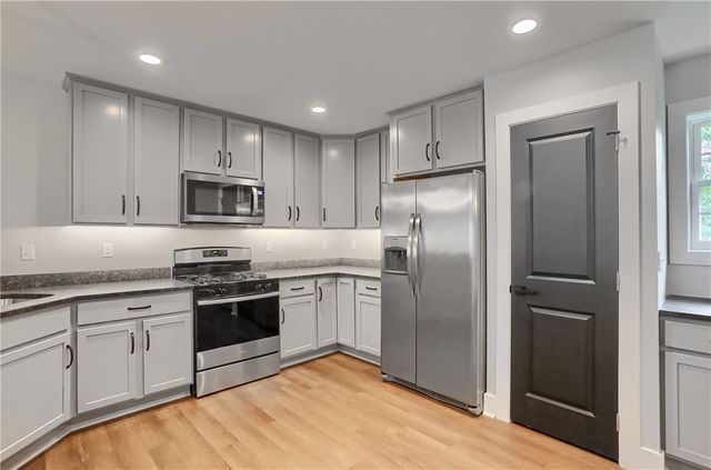 303 Garfield Ave, Mars Boro, PA 16046