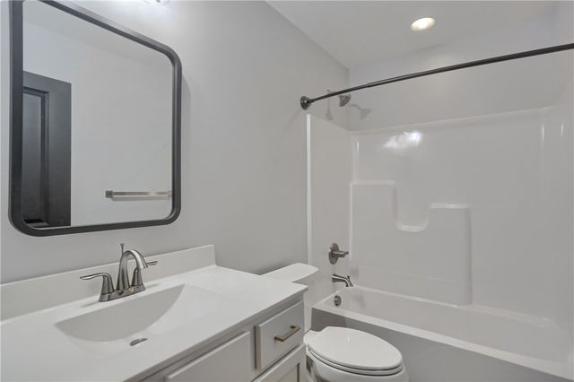 303 Garfield Ave, Mars Boro, PA 16046