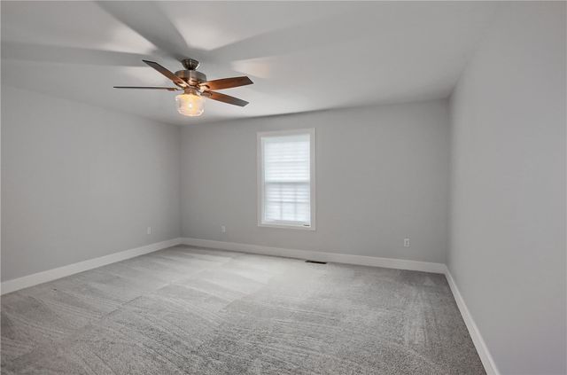 303 Garfield Ave, Mars Boro, PA 16046